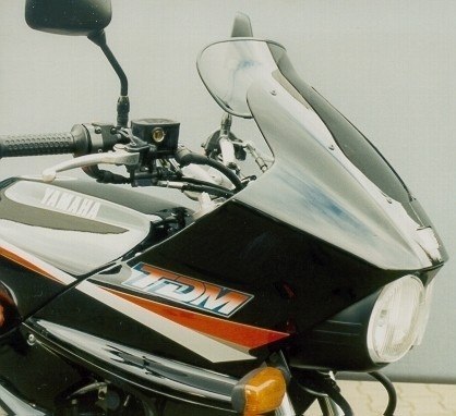 Szyba MRA YAMAHA TDM 850 3VD 4CM -1995 forma T czarna