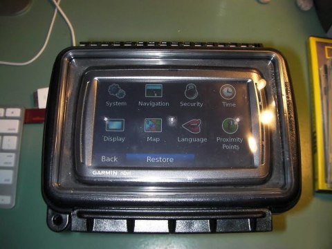 Wodoszczelny futerał AQUA BOX™ rozmiar średni Wodoszczelny futerał AQUA BOX™ rozmiar średni