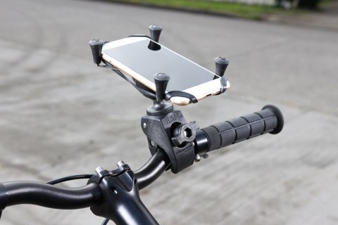Uniwersalny uchwyt X-Grip™ IV z klamrą zaciskową RAM Tough-Claw™ Uniwersalny uchwyt X-Grip™ IV z klamrą zaciskową RAM Tough-Claw™