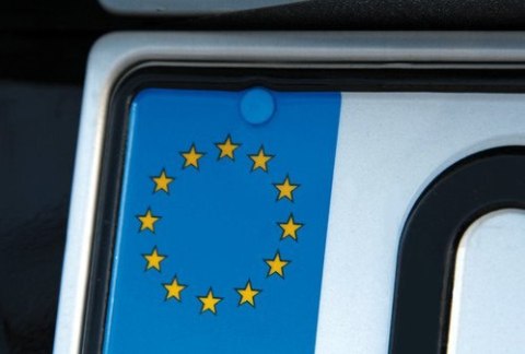 19915 Zestaw 100 sztuk zaślepek do ramki tablicy rejestracyjnej, niebieskie 19915 Zestaw 100 sztuk zaślepek do ramki tablicy rejestracyjnej, niebieskie